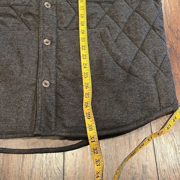 WELLEN
Seawool Bubble Shirt Jacket
in Charcoal size XL in EUC - Picture 11 of 12